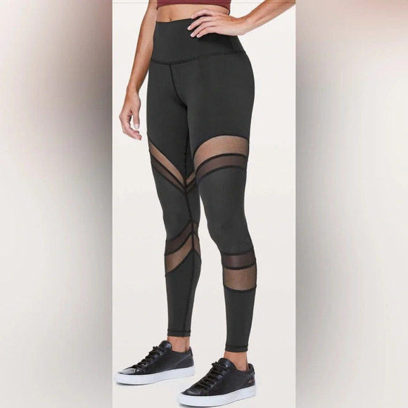 Lululemon Seek The Heat Tight Black Size 4 - Picture 3 of 7